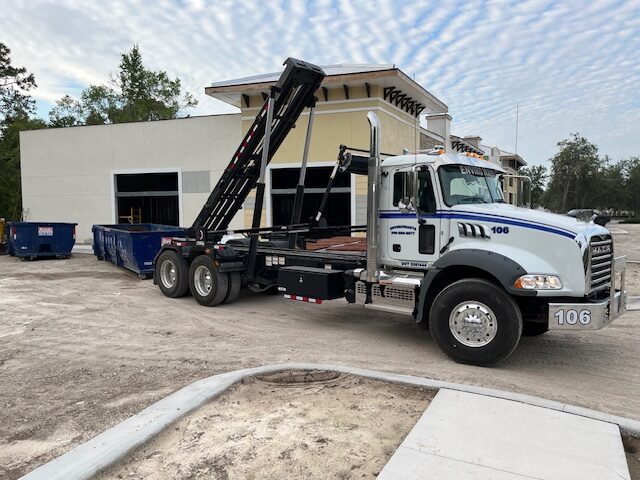 Construction dumpster rental in Lake City Florida